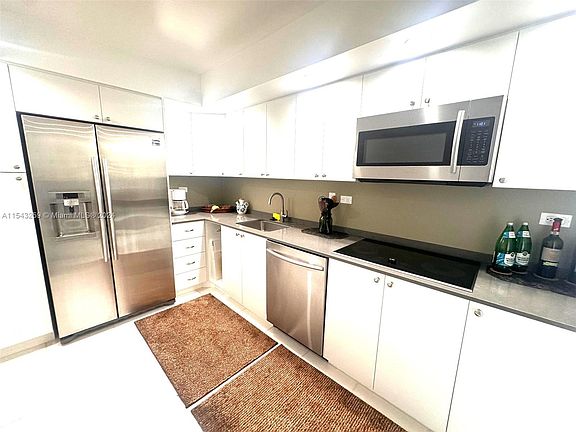 3rd image of 20225 NE 34th Ct APT 2216