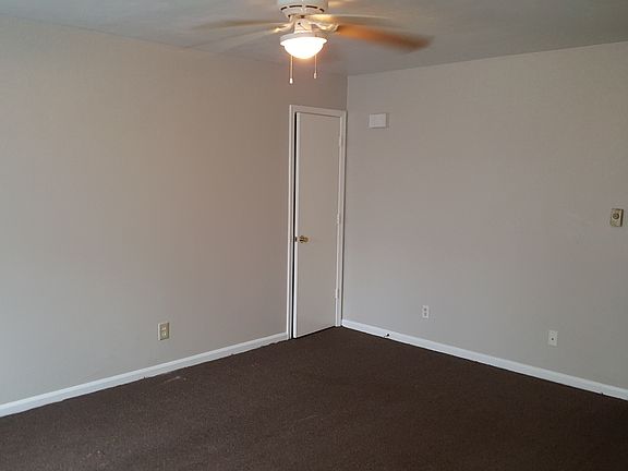 4th image of 117 W Balview Avenue # First Floor