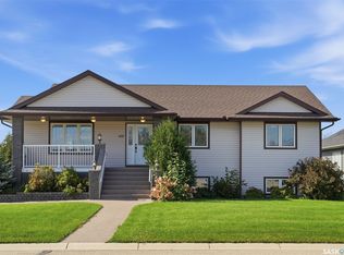 601 4th St W, Watrous, SK S0K4T0