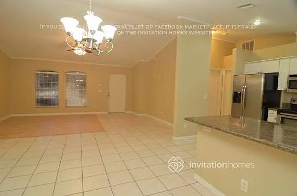 4010 SW 1st Ave — Photo 3
