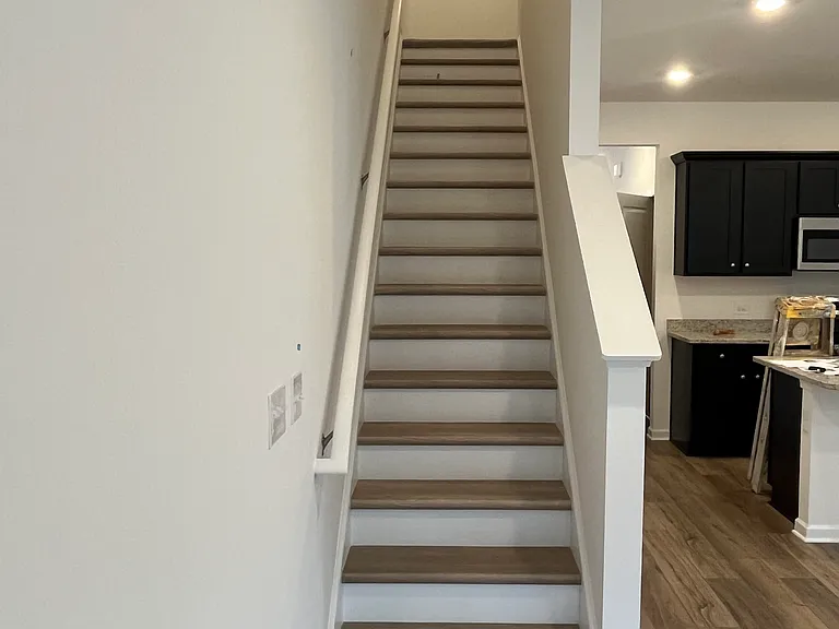 228 Kenoot Dr — Photo 6