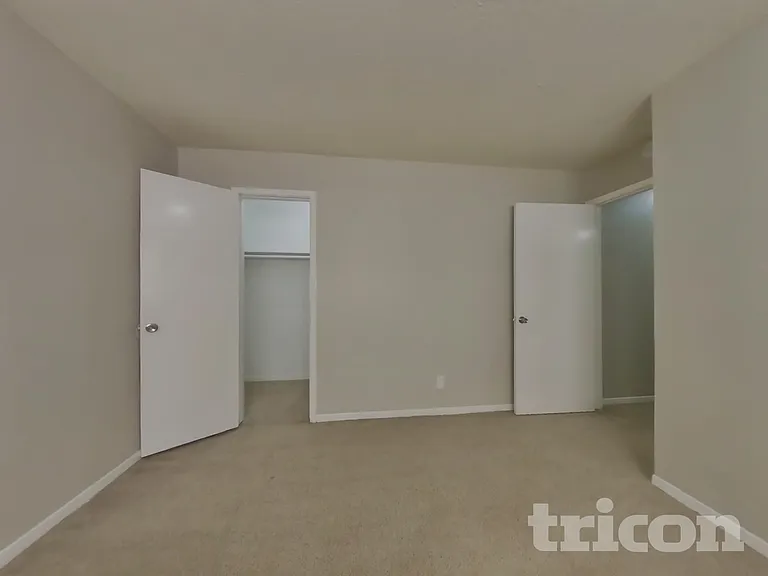 24122 Spring Mill Ln — Photo 11