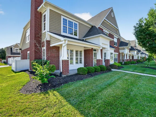 15557 Portland Dr, Westfield, IN 46074