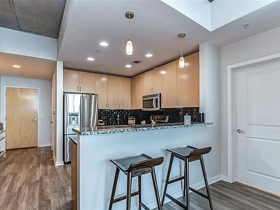 2nd image of 777 N Ashley Dr Unit 2307