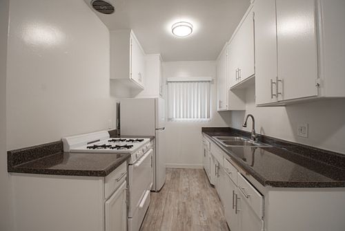 4th image of 4714 S Slauson Ave APT 9