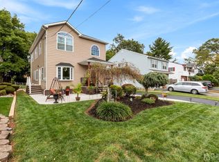 70 Elm Ave, Iselin, NJ 08830