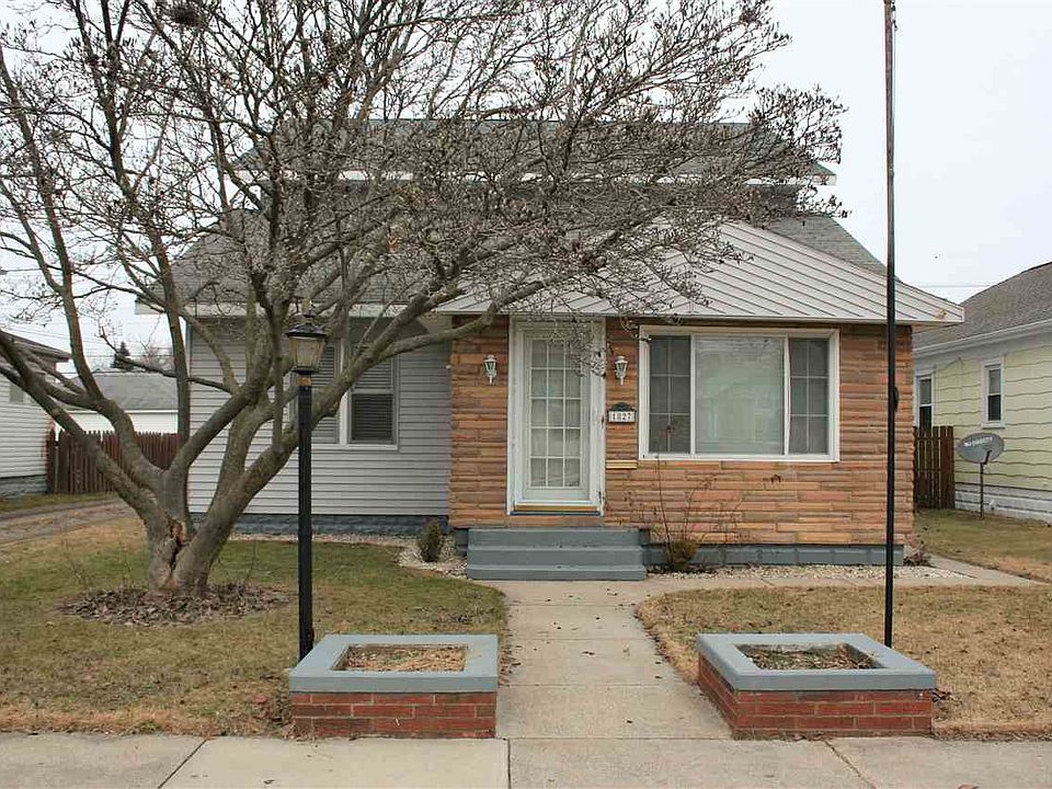 1st image of 1827 E Bowman St