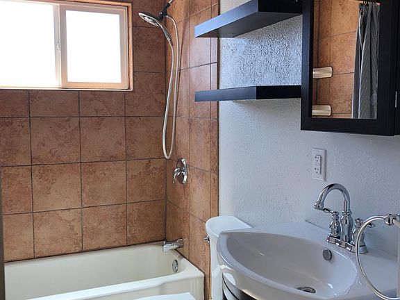4th image of 2807 Cherry Hills Pl
