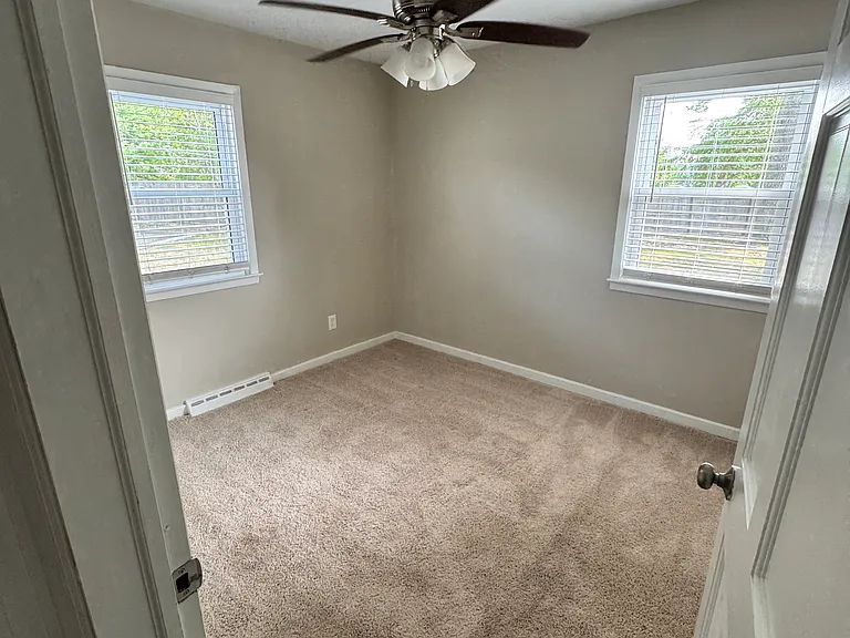 201 Ridgewood Dr — Photo 14