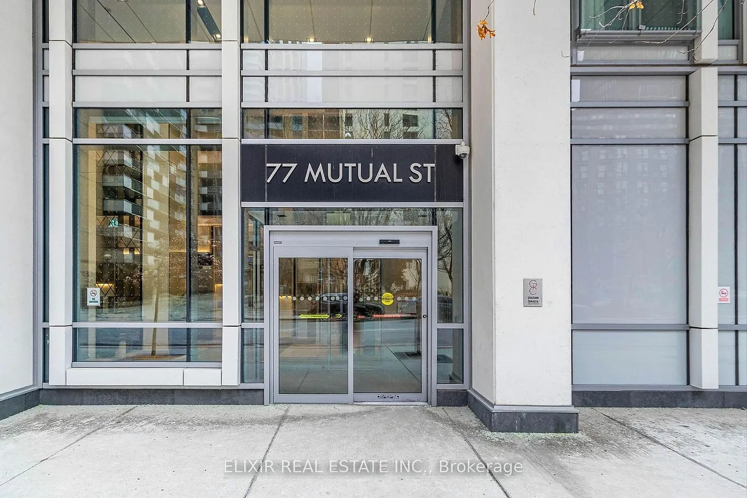77 Mutual St #1610 photo 1
