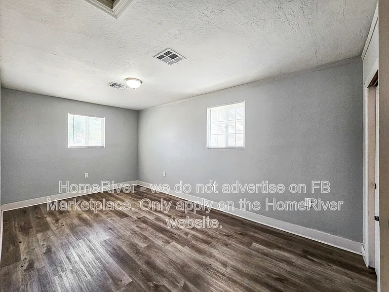 3129 W Montebello Ave — Photo 11