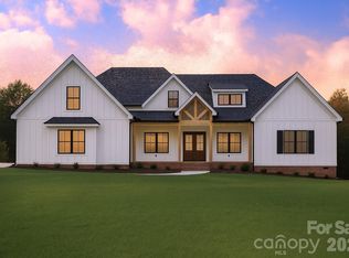 348 Triple Ponds Ct #21, Clover, SC 29710