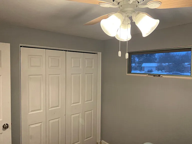 4721 E Hillcrest Dr — Photo 21