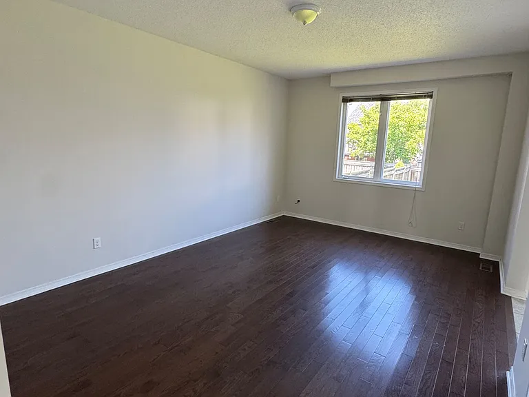1111 Glenbourne Dr — Photo 27