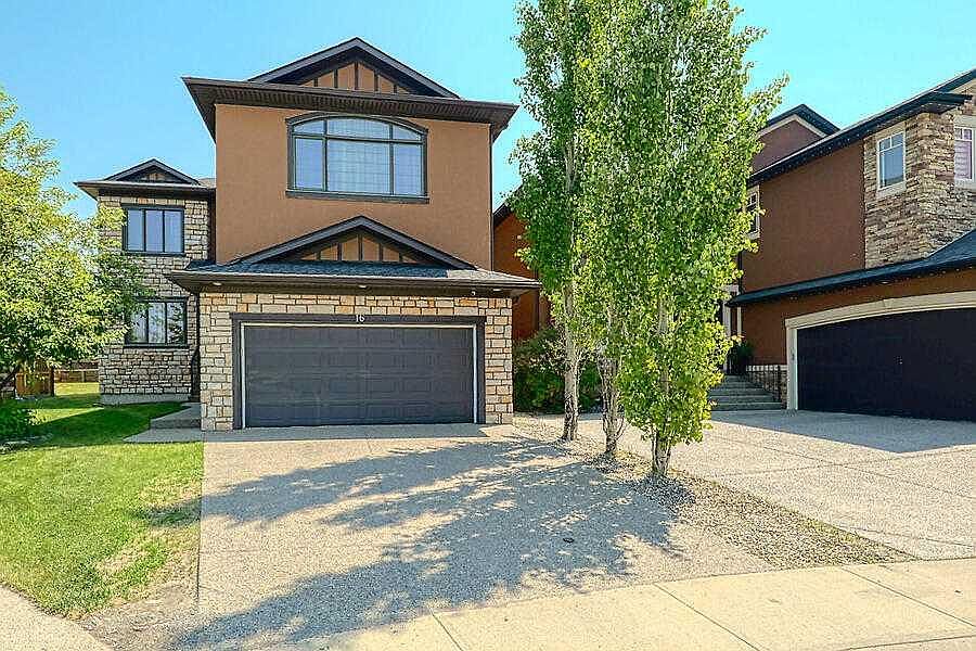 1st image of 16 Rockcliff Point NW