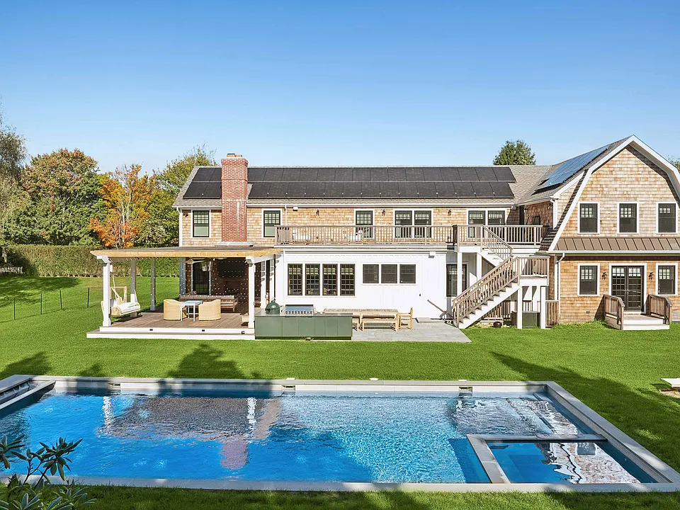 63 Chase Ct