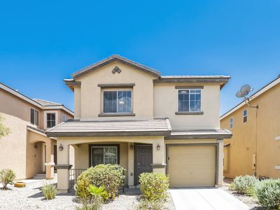 8752 Cadence Crossing Way, Las Vegas, NV, 89178