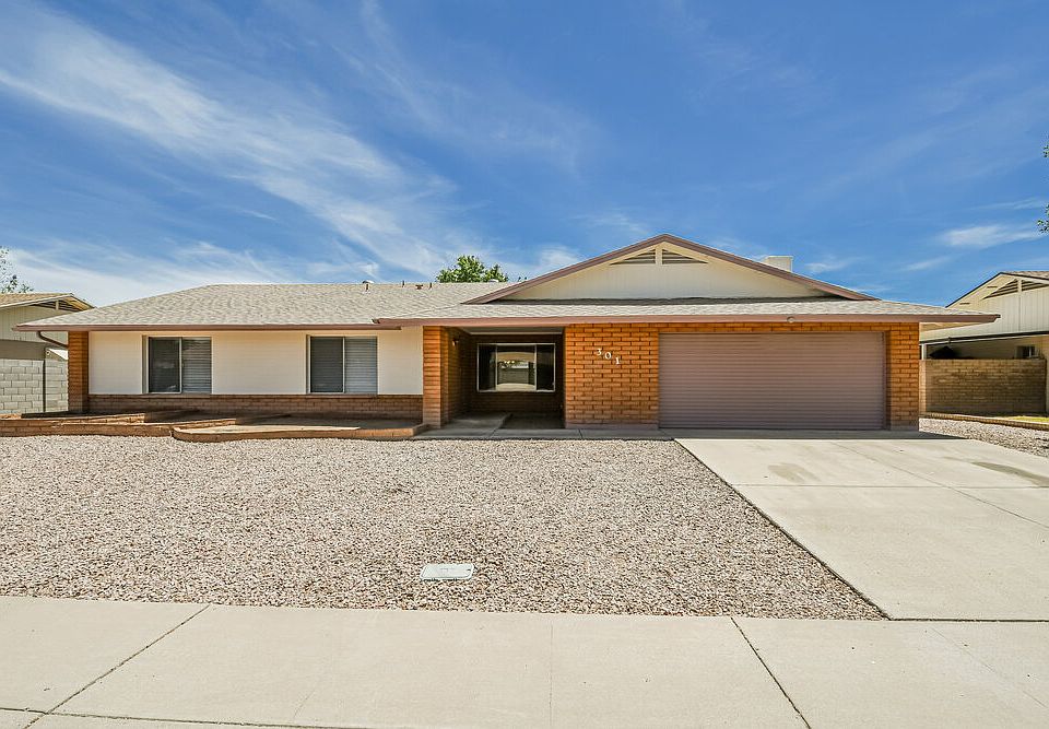 1st image of 301 E Keogh Dr