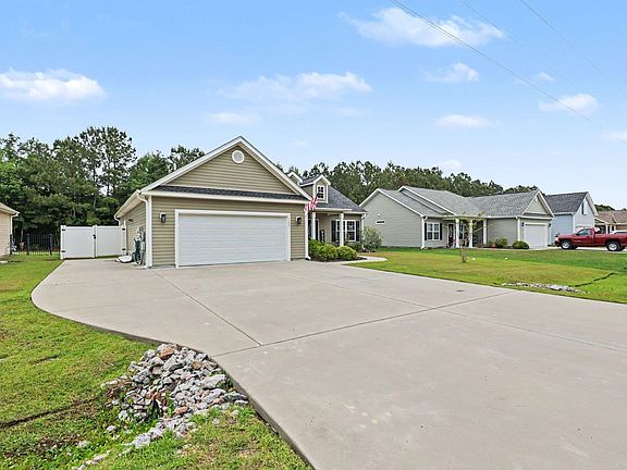 3rd image of 5207 Huston Rd.