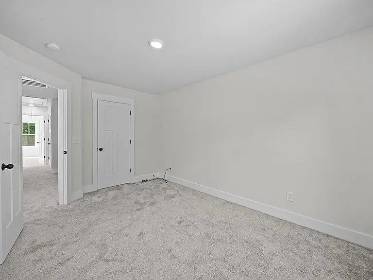 1085 Millison Pl — Photo 6
