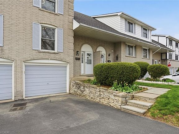 2nd image of 61 Albright Rd #61