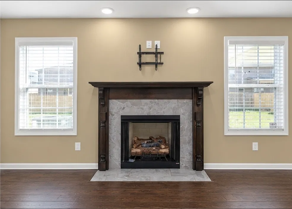 4 bed, 2.5 bath, 2072 sqft, $2,025 — Photo 4