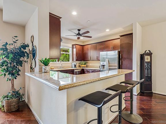 4th image of 3687 4th Ave Unit 208