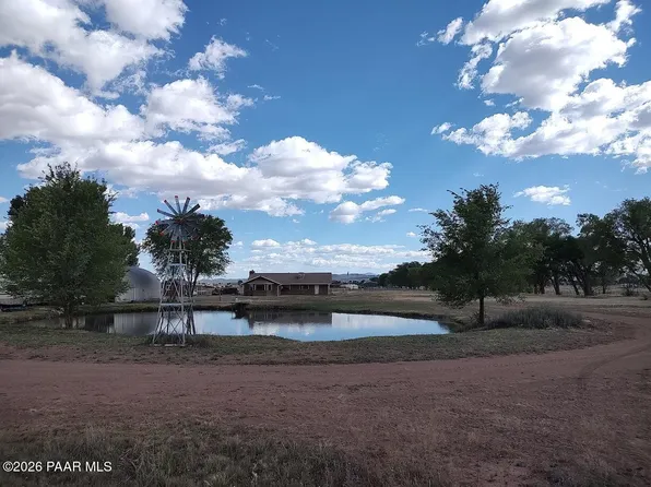 3980 W Rocky Rd, Paulden, AZ 86334