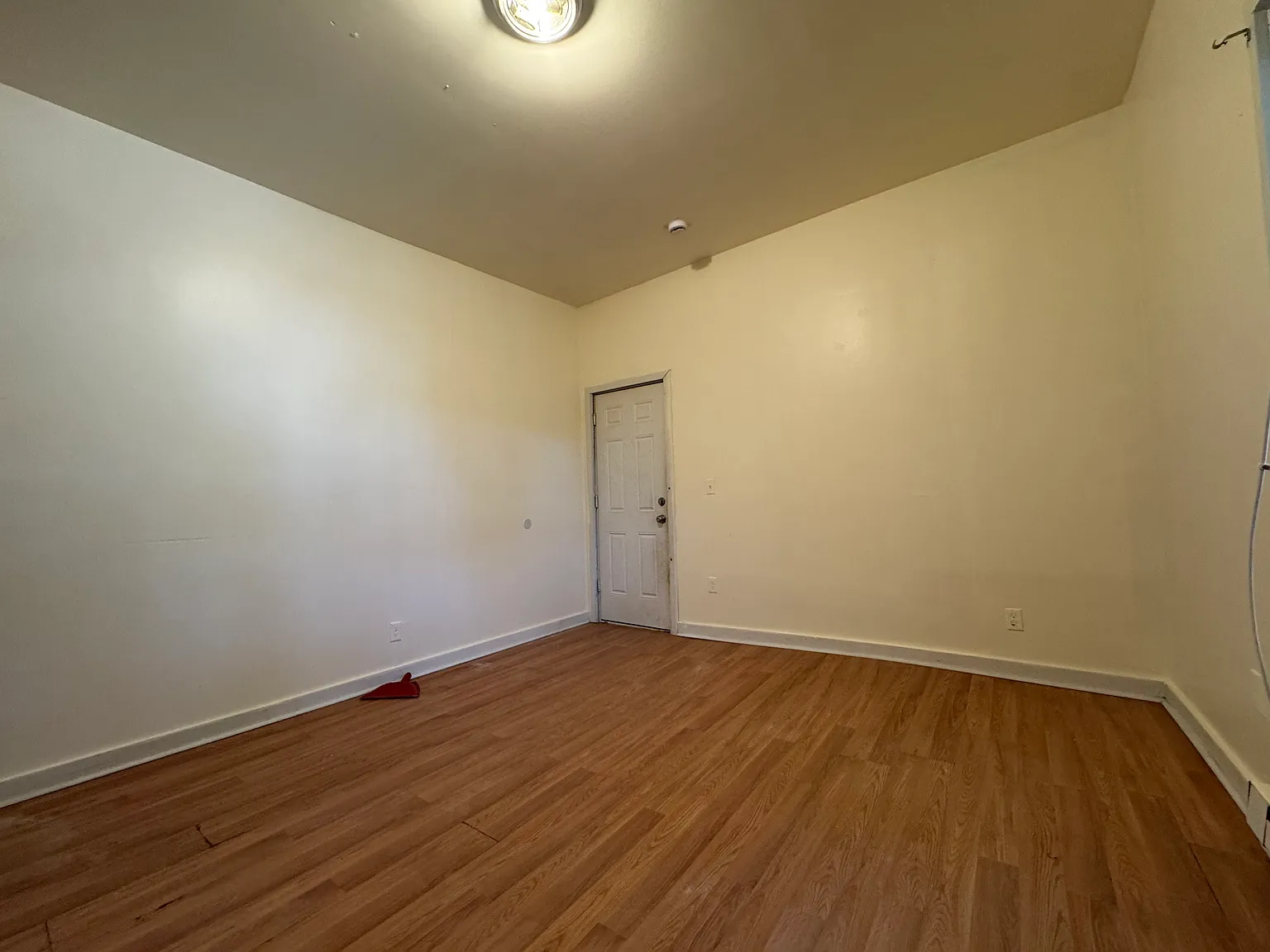 17 Burton St — Photo 4