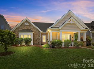 1008 Triple Crown Dr, Indian Trail, NC 28079