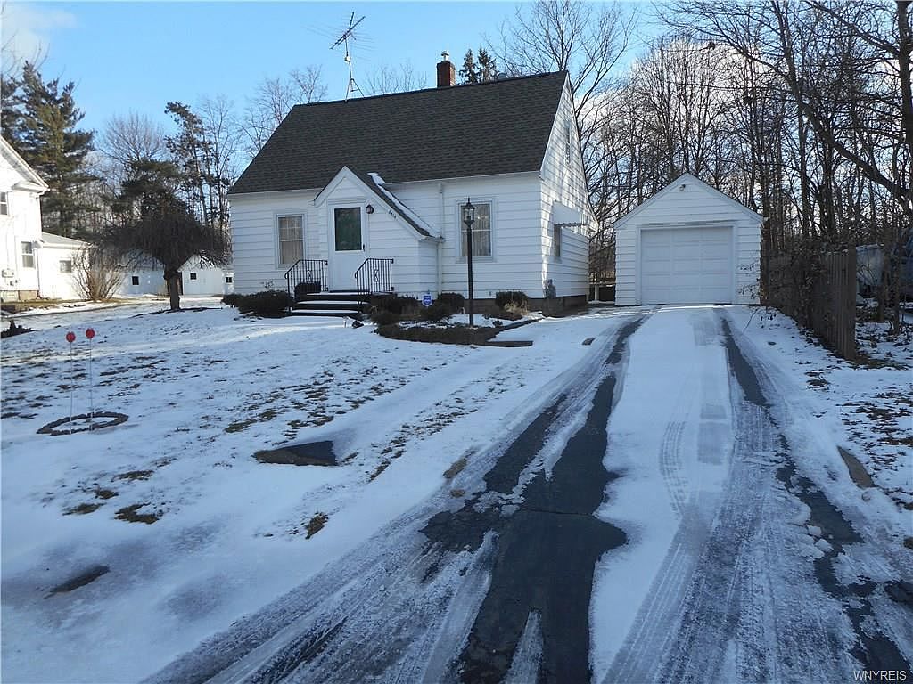 8414 Maplewood Dr, Gasport, NY 14067 Zillow