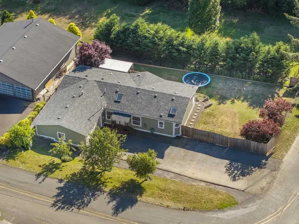4788 NE Neotsu Dr, Neotsu, OR 97364