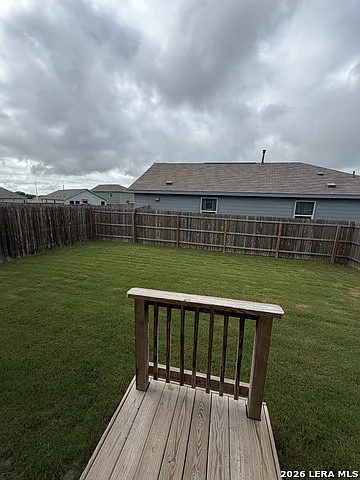 329 Kolton Plz — Photo 10