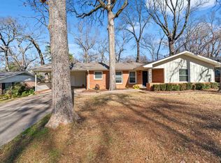 2812 Meadowlark Ln, Tyler, TX 75701
