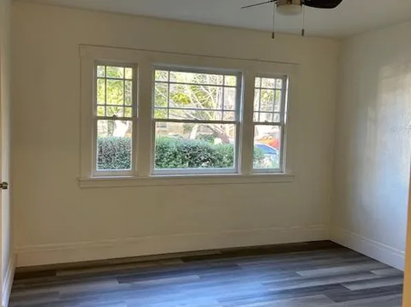 1079 Myrtle St, San Jose, CA 95126