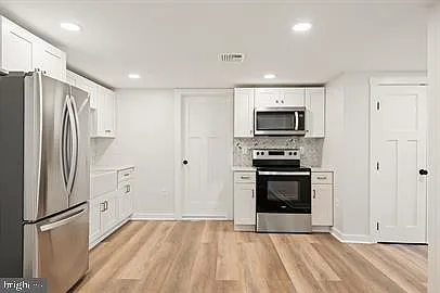 10 S Decatur St #14-14R — Photo 4