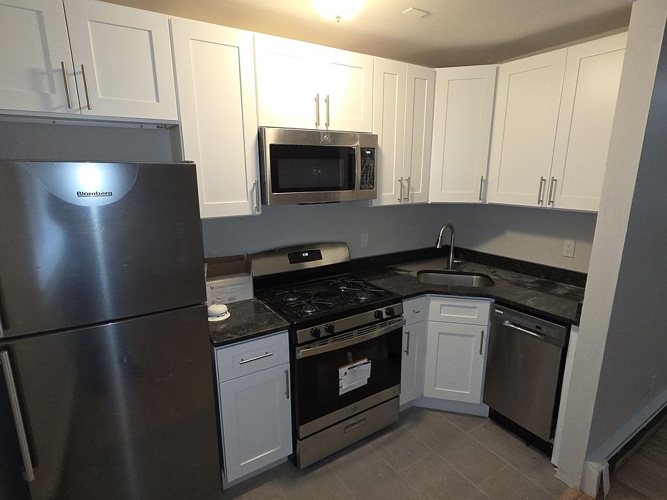 1st image of 3517 Charles Ct APT 4