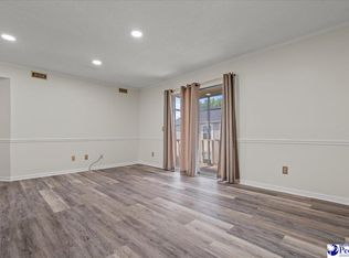 701 Coventry Ln APT B7, Florence, SC 29501