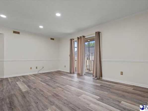 701 Coventry Ln APT B7, Florence, SC 29501