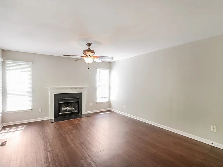 1437 Timber Ridge Cir — Photo 5