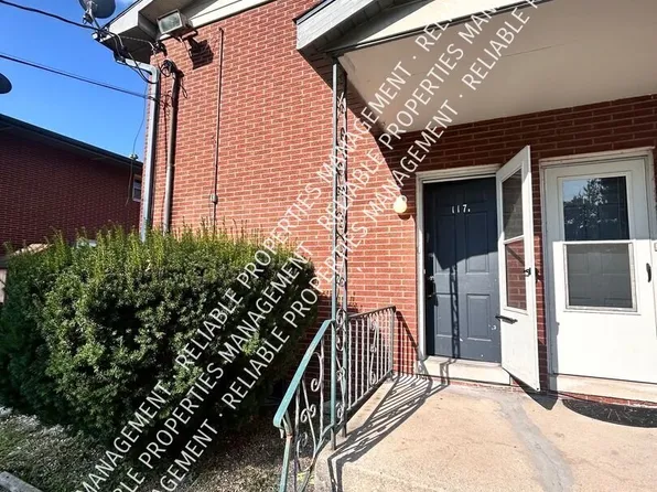 117 S 18th St Suite 4B, Chesterton, IN 46304