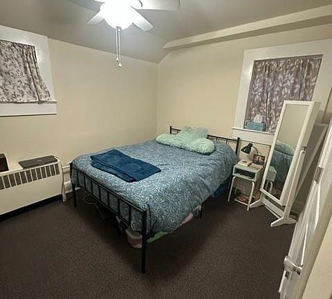 4th image of 1320B Rowe St