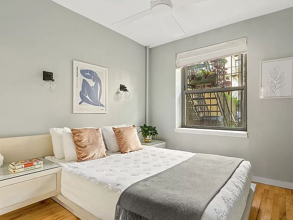 4th image of 753A Union St APT 1