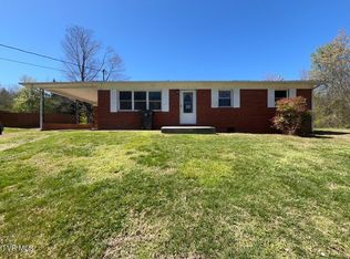 1921 Hinkle Dr, Morristown, TN 37814