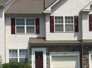 207 Tall Pines Dr, West Chester, PA 19380