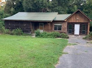 10 Sleepy Hollow Rd, Laurel, MS 39443