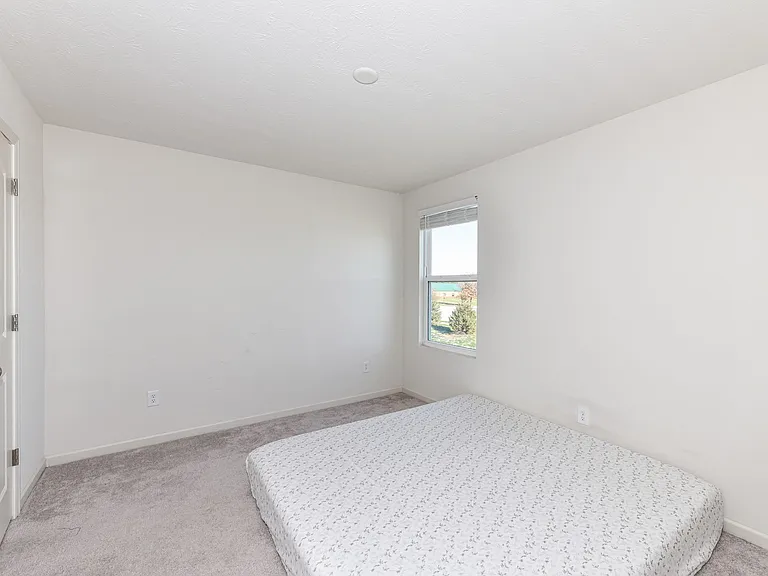5528 Rothbury Rd — Photo 27