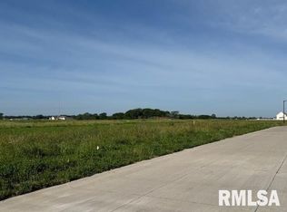 6721 Meghan Ave, Bettendorf, IA