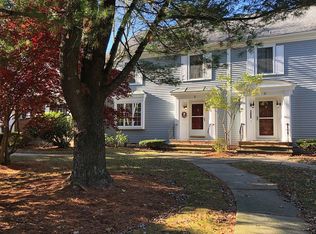 5 Bellingham Ct, Middleton, MA 01949