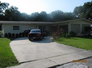 2926 Sherwood Ln, Fort Pierce, FL 34982